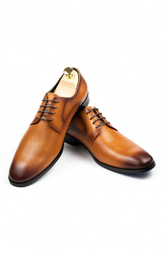 Pantofi barbati piele cu perforatii cognac Derby